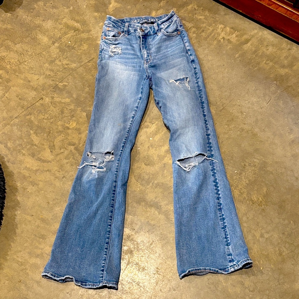 Girls, American Eagle jeans